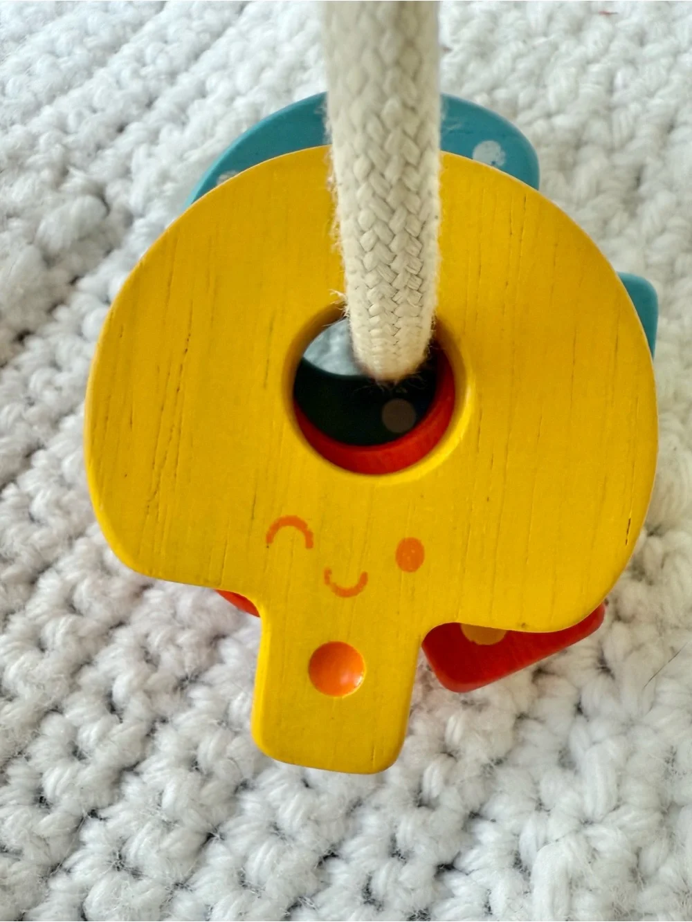PlanToys Baby Key Rattle - Picture 3 of 9
